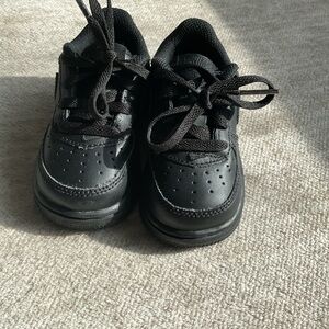 EUC Nike Air Force 1 5c